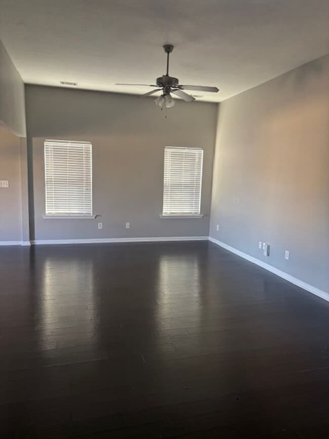 Foto del edificio - Bright & Beautiful 3BR Ranch in Sage Creek – Open Floor Plan, Fenced Yard & Prime Location!