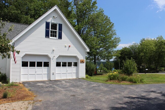 Building Photo - 139 Long Bay Dr