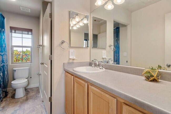 Foto del edificio - 2919 Emporia Ct