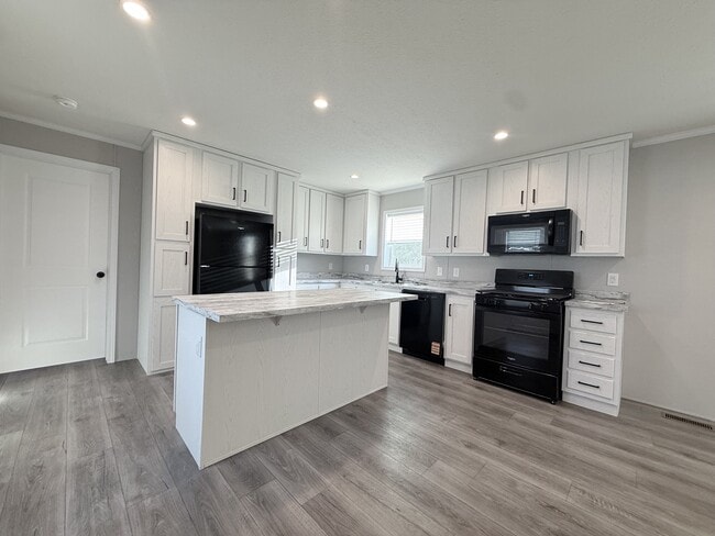 Foto del edificio - 29649 Cambridge Ct