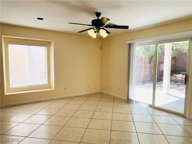 Foto del edificio - 7643 Starshell Point Ct