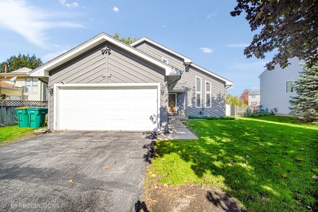 Building Photo - 3207 Longford Dr