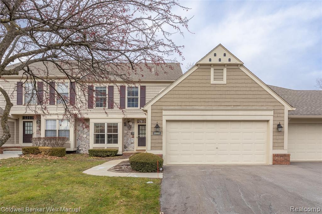 2562 Essex Ln Unit 139, Bloomfield Hills, MI 48304 Condo for Rent in