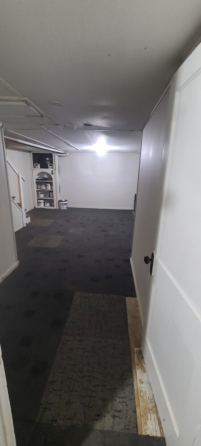 Foto del edificio - 2433 Shirley Ave