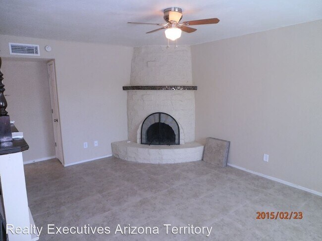 Foto del edificio - 2 br, 1 bath House - 1944 W Amy Dr