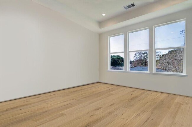 Building Photo - 4109 Castor St