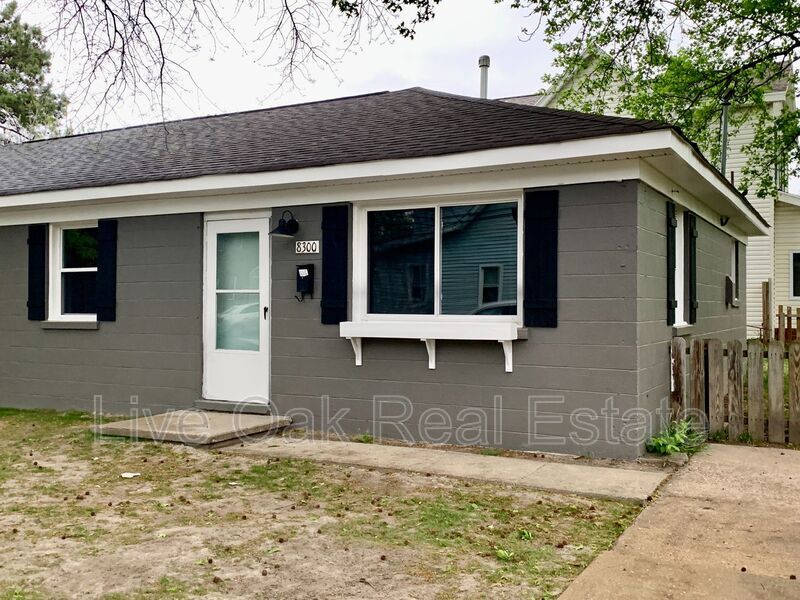 Primary Photo - 8300 Glen Myrtle Ave