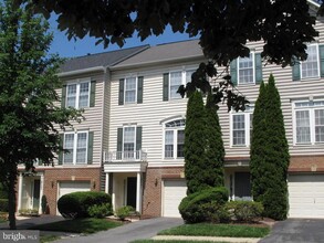 Building Photo - 14051 Rockingham Rd