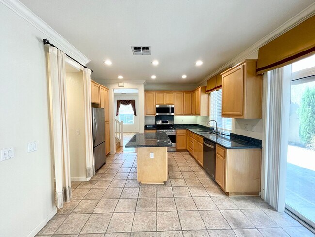 Foto del edificio - Perfect Shape Pleasanton Single Family Home