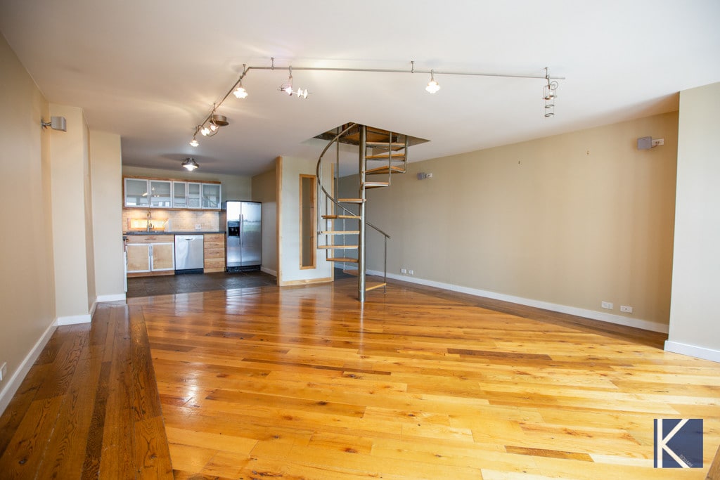 K Square Apartments Chicago, IL