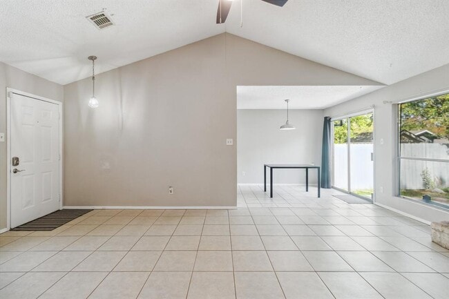 Building Photo - 8003 Burley Bend