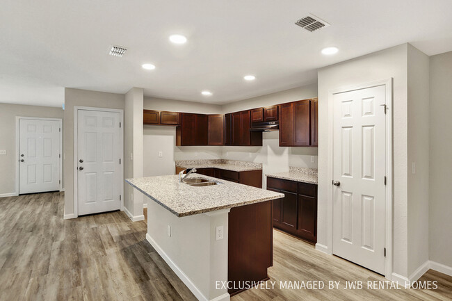 Building Photo - 3922 Autumn Ln