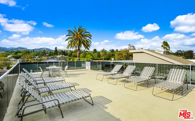 Building Photo - 12115 San Vicente Blvd