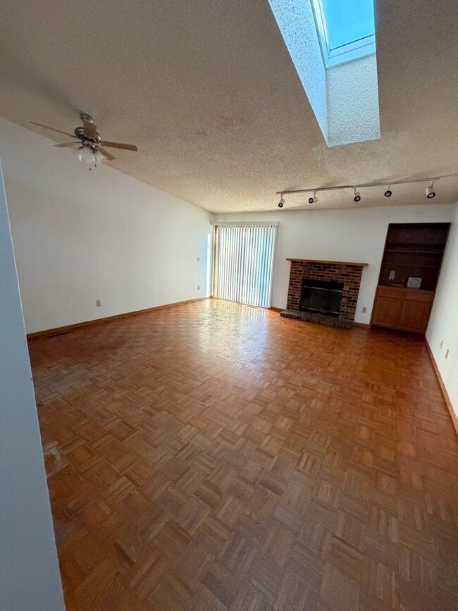 Foto del edificio - 3 Bed/2 Bath in Iowa City