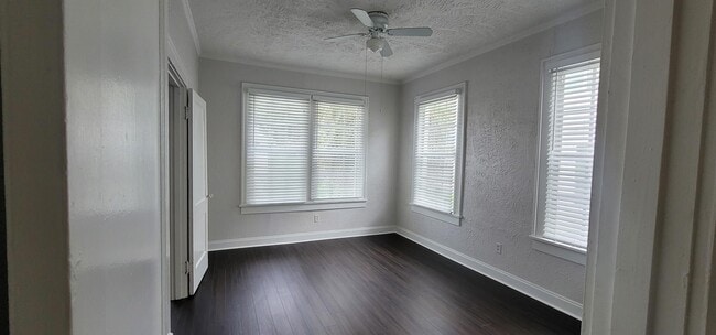 Interior Photo - Casablanca