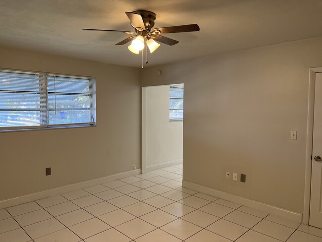 Building Photo - 1928 Taylor St