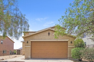 Building Photo - 1316 S Flaxseed Dr