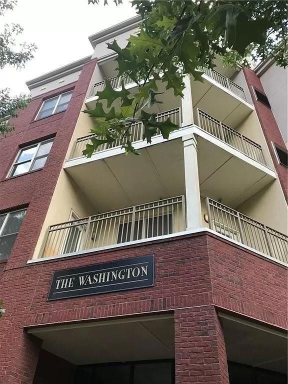 Building Photo - 870 Mayson Turner Rd NW