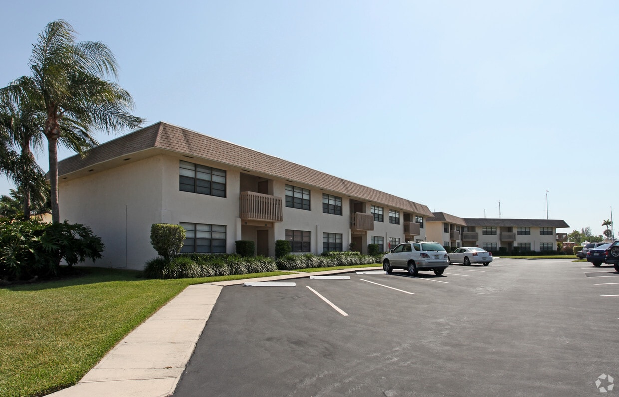 Primary Photo - Marina Townhomes