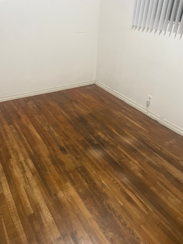 Foto del edificio - 5853 Virginia Ave