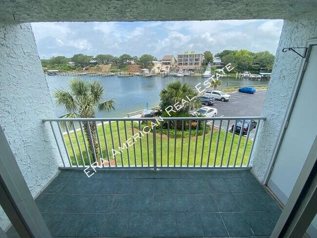 Foto del edificio - 30 Moreno Point Rd