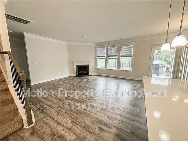 Building Photo - 402 Preston Rd