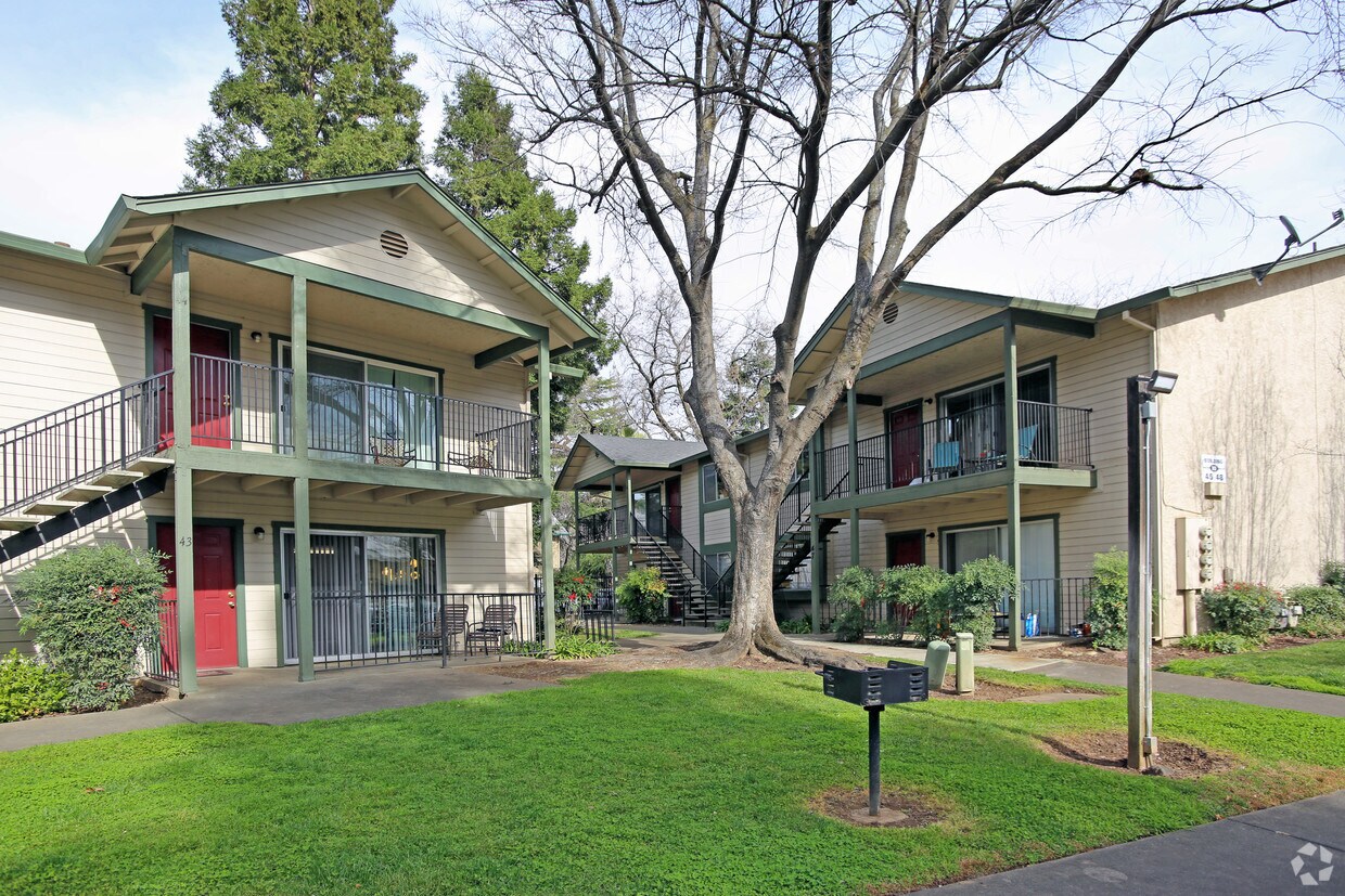 Redwood Cove Apartments Chico, CA
