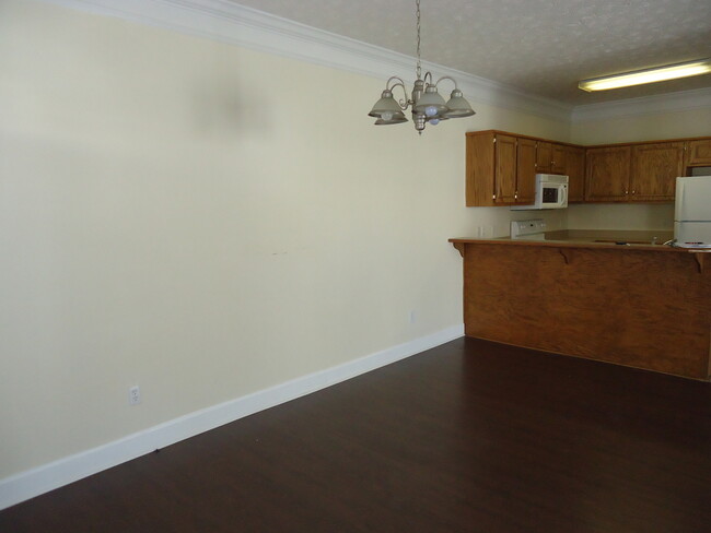 Building Photo - 8082 Veterans Parkway 2501
