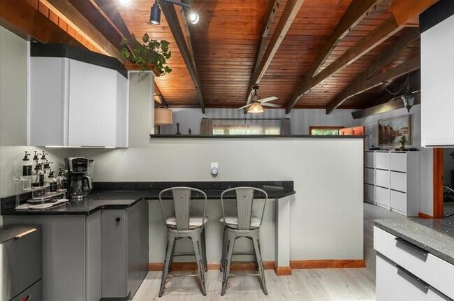 Foto del edificio - 37 Morrison Rd