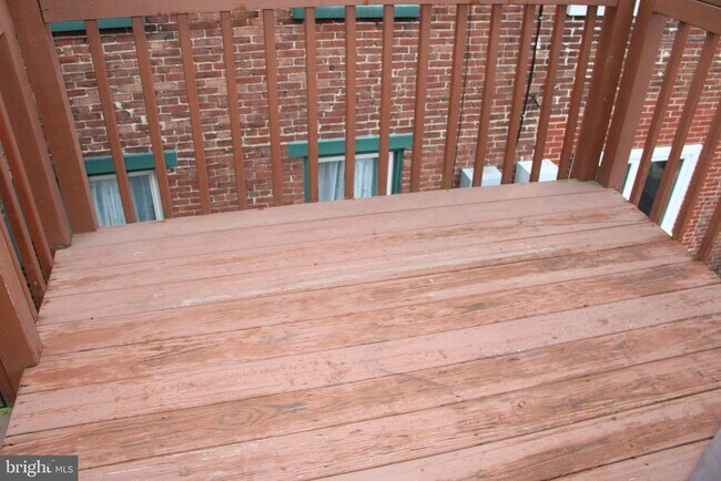 Foto del edificio - 130 N Mill St