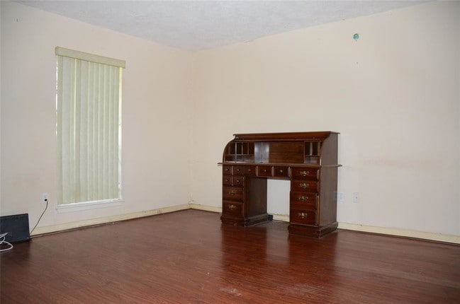 Building Photo - 13107 High Star Dr