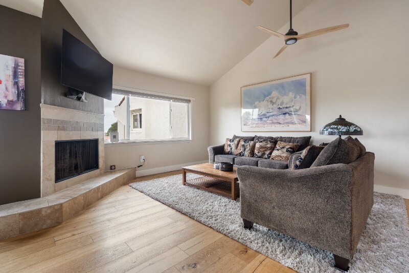 Foto principal - 317 Crocus Ct