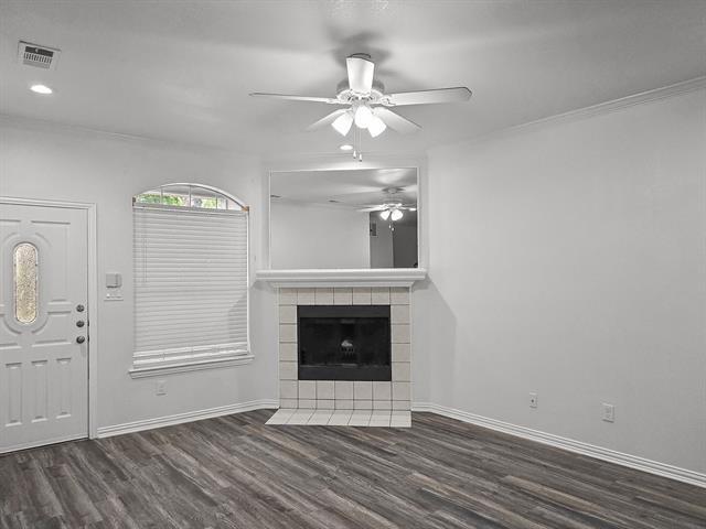 Building Photo - 1501 Cedar Elm Dr