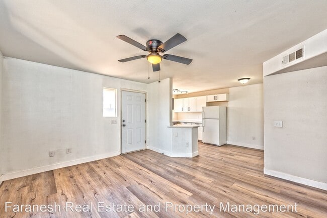 Building Photo - 2 br, 2 bath House - 3956 Danny Melamed Av...