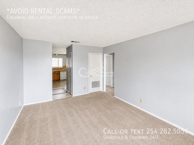 Building Photo - 1315 Quail Cir