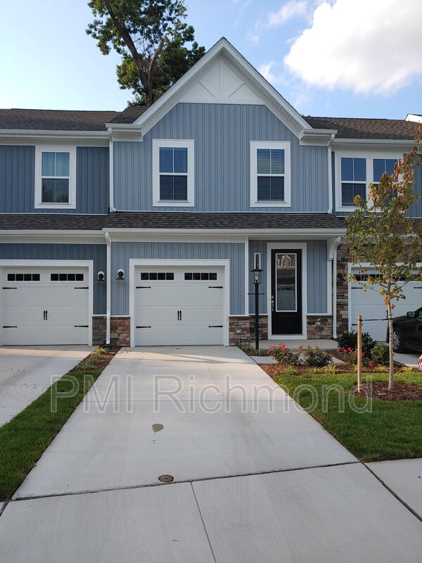 Primary Photo - 9248 St Charles Cir