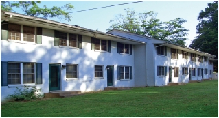 Building Photo - Country Club Apartment