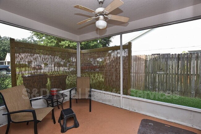 Foto del edificio - 1072 Meadowood Pointe Rd