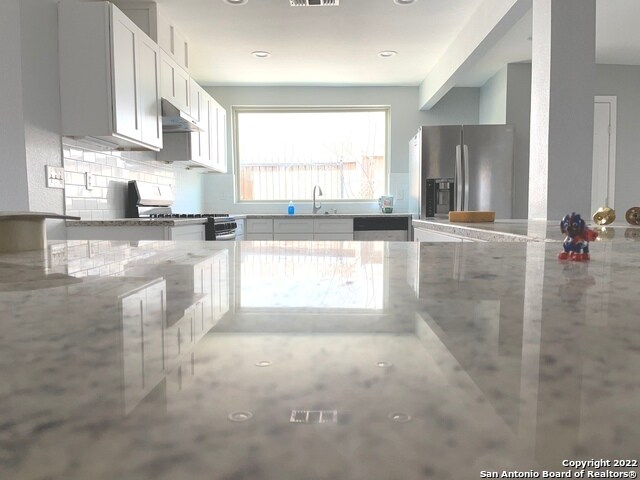 Foto del edificio - 635 E Rector St