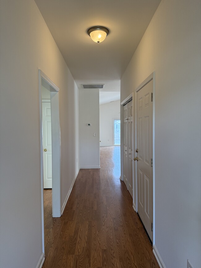 Foto del edificio - 232 Rutledge Ave