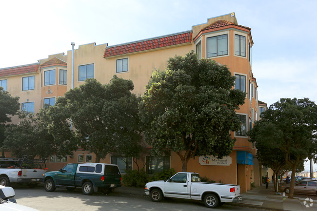 Building Photo - 3101-3111 Vicente St