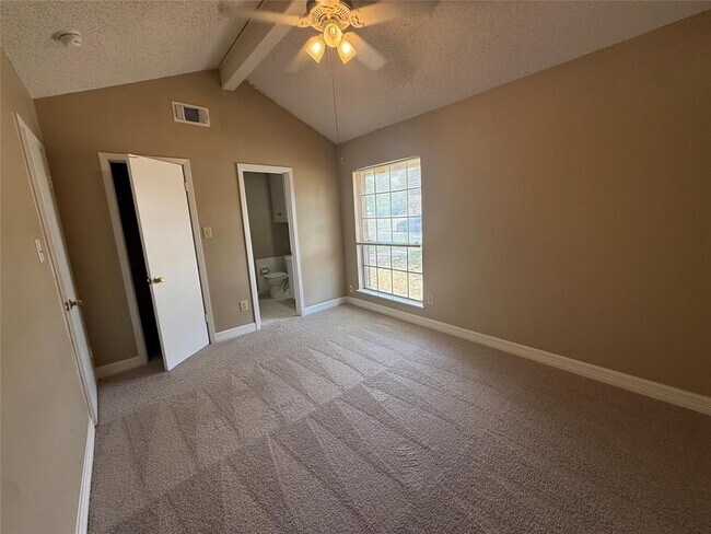 Foto del edificio - 1510 Glen Burnie Dr