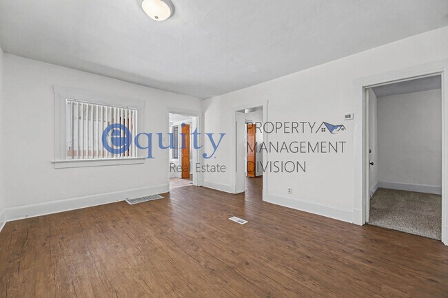 Foto del edificio - 4893 S Wasatch St