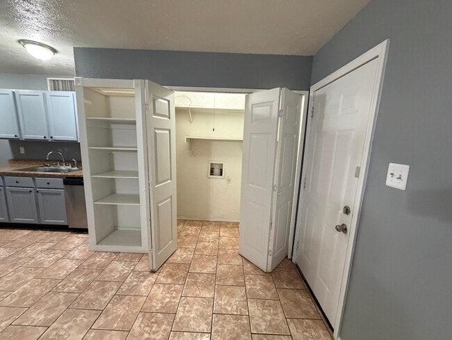 Foto del edificio - 24307 Rockin 7 Dr