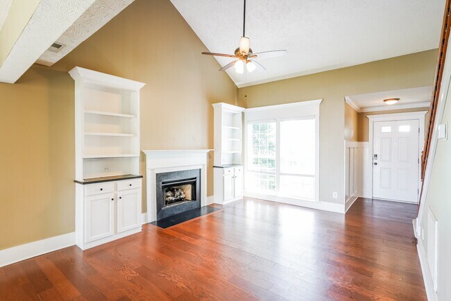 Foto del edificio - 2961 Buckner Ln