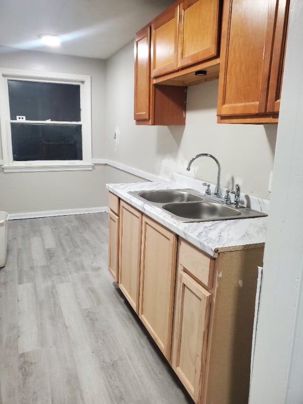 Foto del edificio - 16816 Glendale Ave