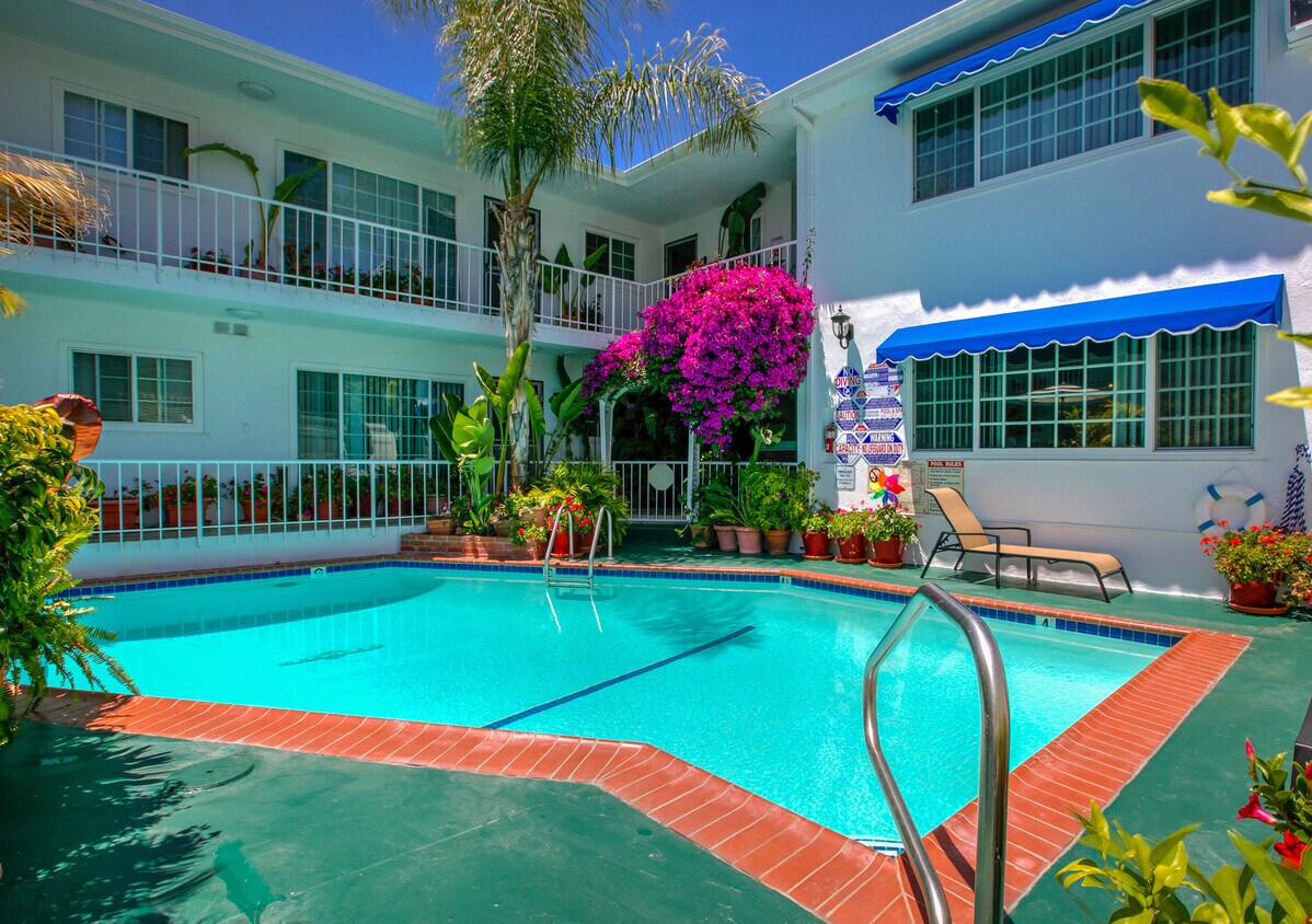8576 Holloway Dr Unit 8, West Hollywood, CA 90069 Rentals in West