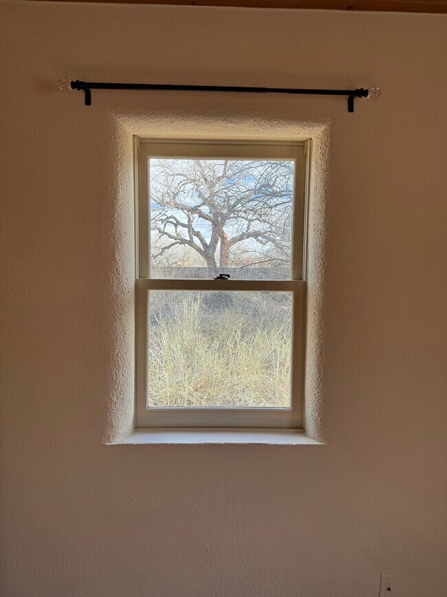 Foto del edificio - 91 Desert Willow Rd