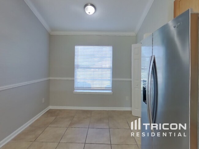 Foto del edificio - 11505 Rolling River Blvd