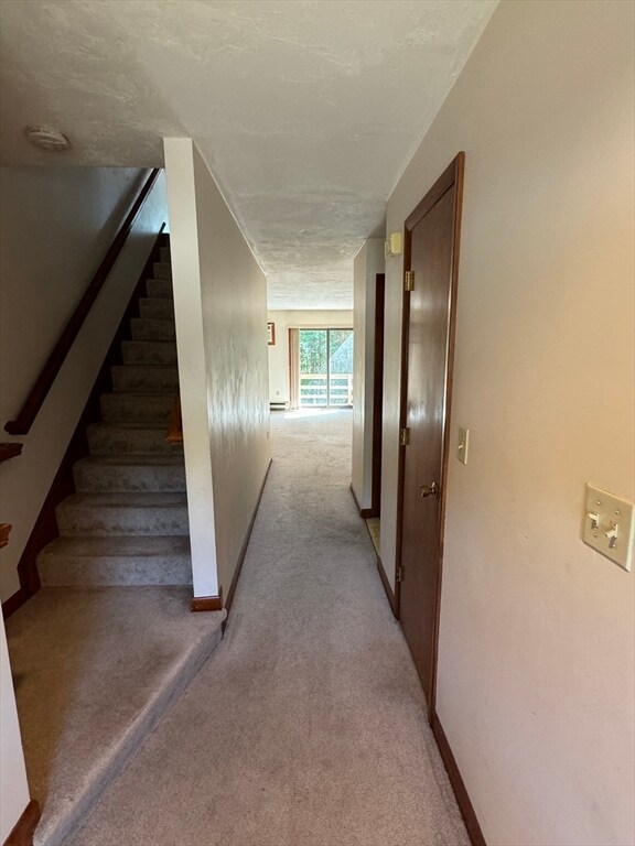 Foto del edificio - 143 Highwood Dr